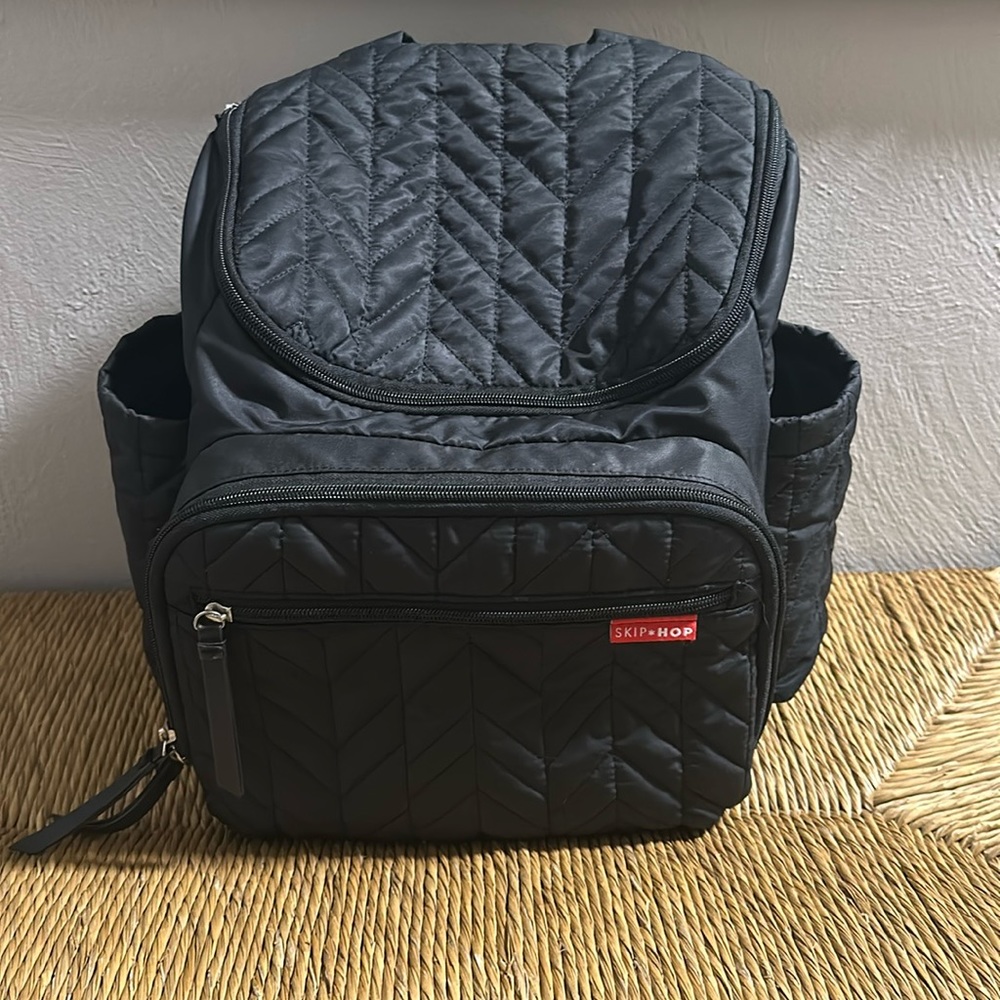 Skip Hop Forma Diaper Bag